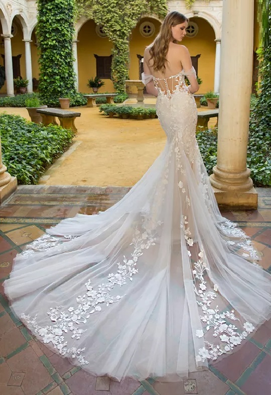 wedding dress